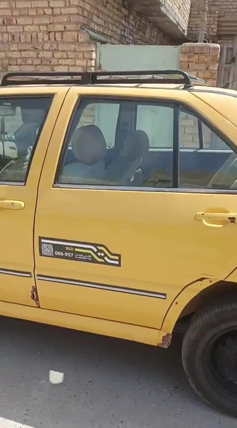 *********** واسب 
شيري بلاد تجفيت جديد صارله اسبوع بساتم سيفيه مصفره وبسمي ورقم دولي مكاني الحسينيه الجريخي
السعر 20 وبلخدمه مستعجل عل بعيته@
