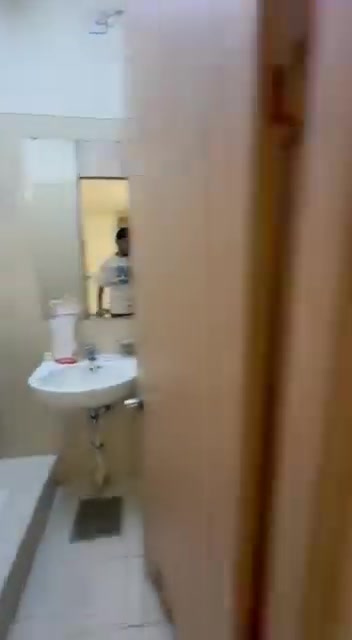 شقة للأيجار 100 م 
ايجارها 550 الف 
+دلاليه
