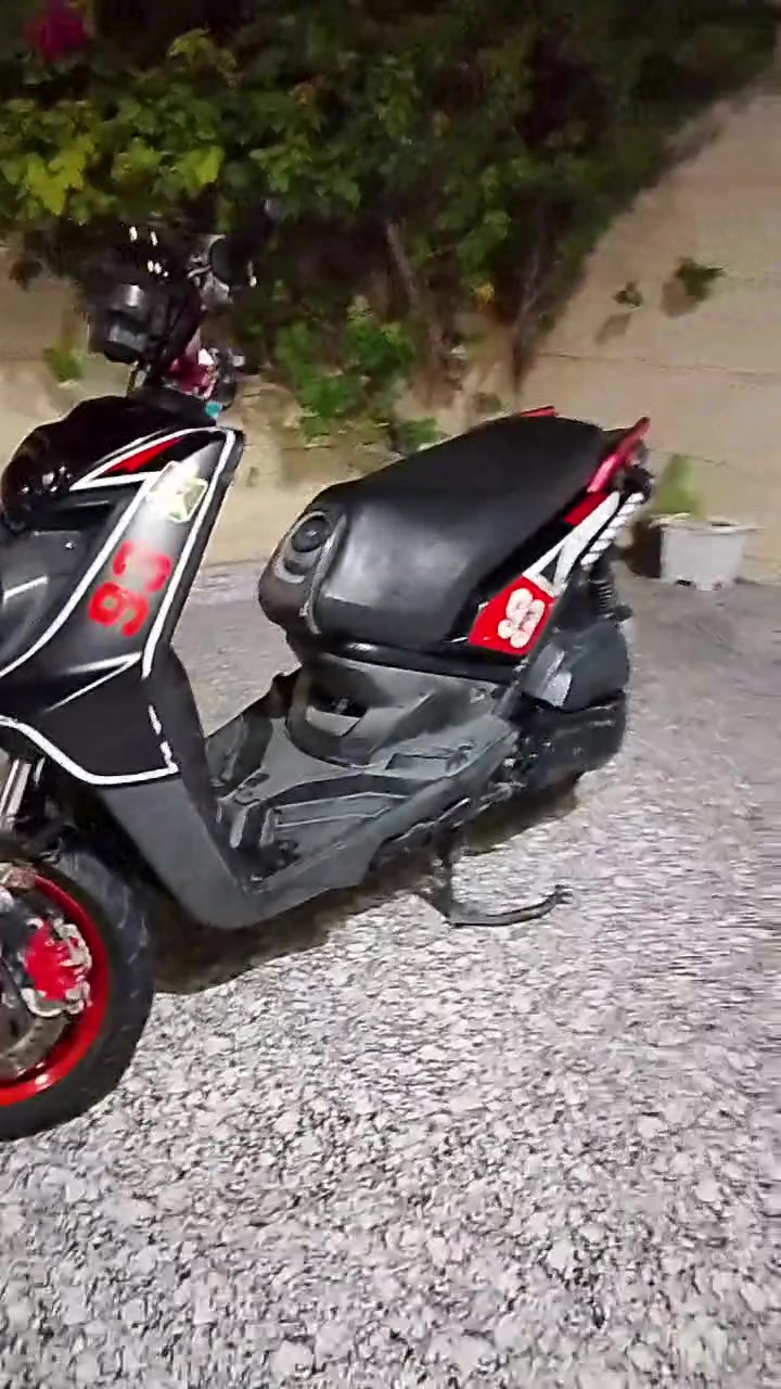 سلام عليكم
دراجة سكنس جبلي للبيع الدراجه جاهزة من كلشي مامفتوحه دبلات وعينه وكلجات رياضي الدراجه كله شغاله  السعر خاص للتواصل ***********
