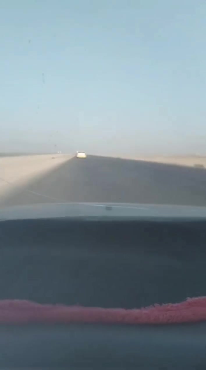 دايو نكنزه مديل 200 بلاد محرك مسكر كير تماتيك سيارة جاهزة تبريد شغال حداديه وباتري  وتواير جدد  كرهبايتها كله شغاله شرط ترايك بصره راعيه يريد مداور بالحله نقصها تور باين فقط براغيه مسولكه سعره 23وبيه مجال ***********مراوس يرهم العنوان ناصريه
