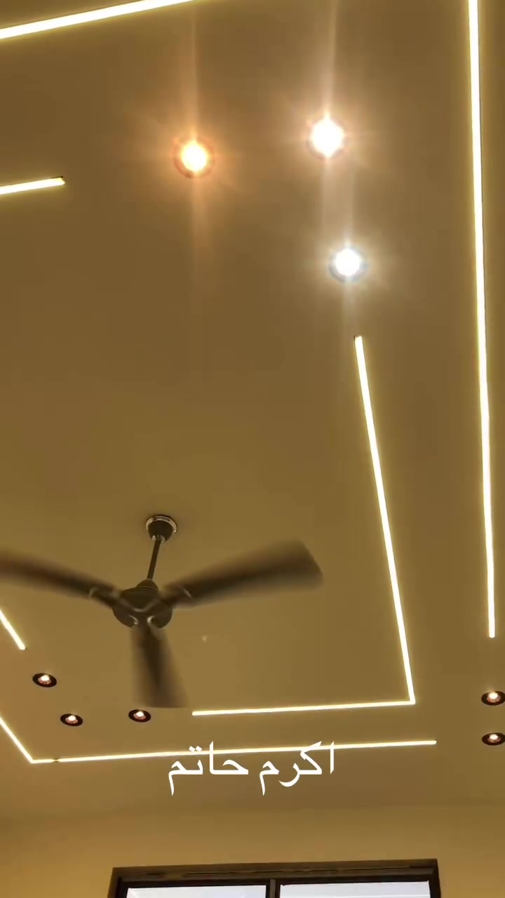 تصميم وتنفيذ البروفايل بالصب وية سبوت لايتCOB ليعطي انارة هادئة جميلة للاستفسار #***********   Akram H. Harf اكرم لأعمال الكهرباء  #متابعين  #f  #مشاهدات
