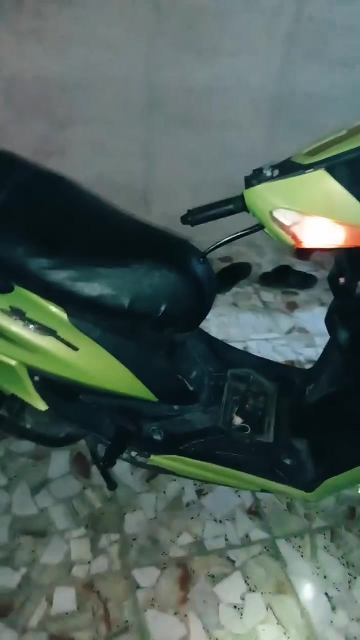 سكنس كاملة اي نقص مابيهة وبعدهة عل سحك تشتغل نكرة سلف هندر شغال كهربايات كلهة شغالة للستفسار ***********
