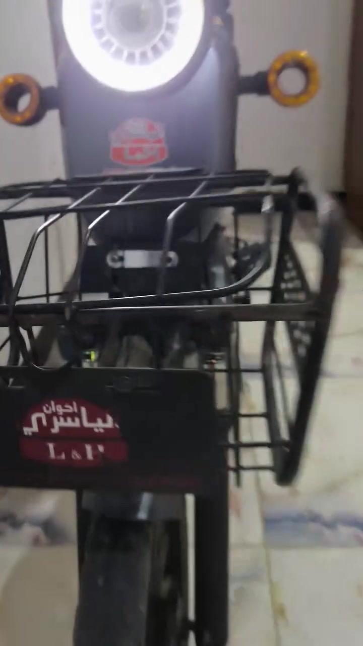 السلام عليكم ورحمه دراجه البيع شحن سعر 195وبيها مجال الشراي العنوان قلعه سكر الرقم التواصل ***********
