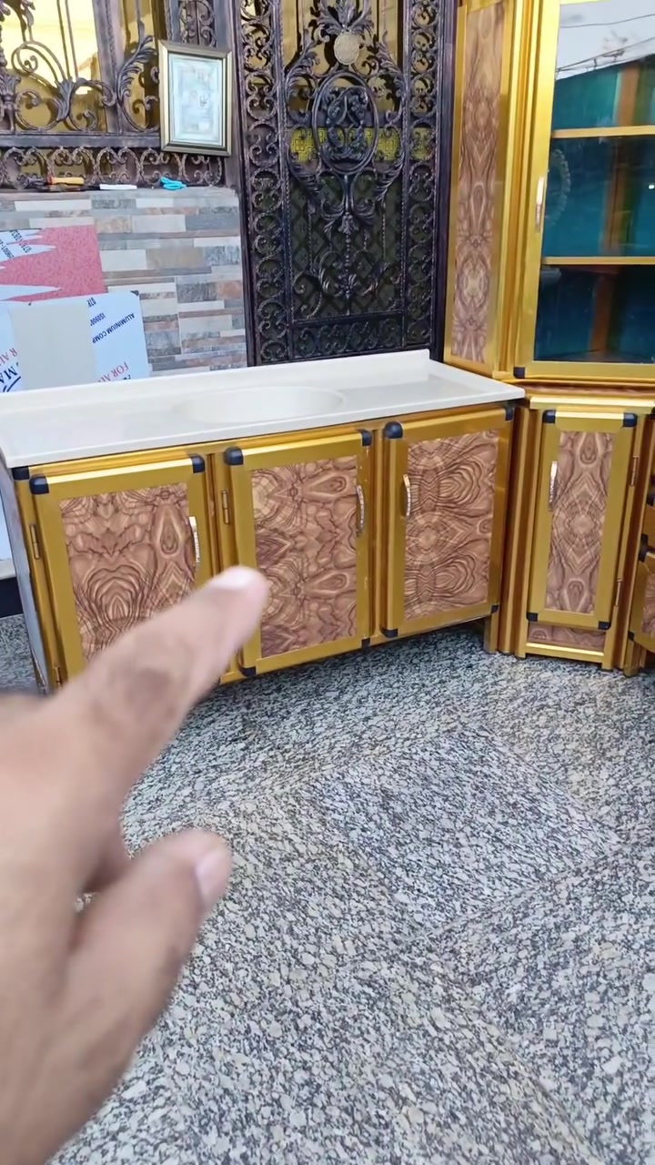 كاونتر هذا تفصال مستعمل قليل بوري صيني ثقيل وليس يراني خفيف سعره خاص ويتدلل شراي مكان بصره موجود توصيل داخل بصره 👈 ***********
