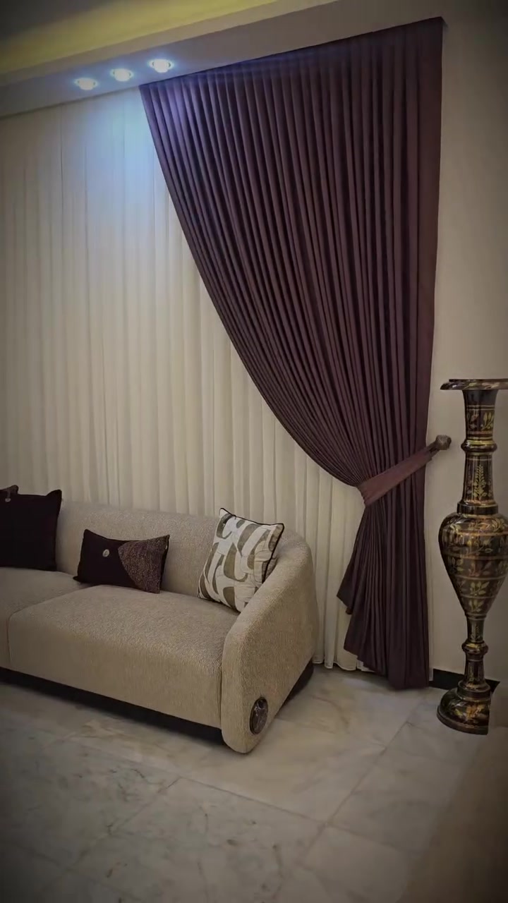 ستائر سيف النقيب العنوان شارع الربيع تقاطع حي العدل مقابيل الجامع
***********
