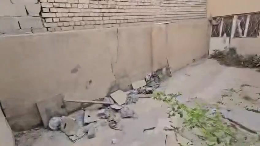 بيت ركن  قديم يعتبر قطعه المساحه ٢٥٠متر الوجهيه ١٢/٥والنزال ٢٠بحي سومر الثانيه الخدمات كامله ماء مجاري وكهرباء والمنطقه حلوه وهدوء السعر ١٥٠مليون 
لاستفساراكثر  الاتصال على الرقم ***********
