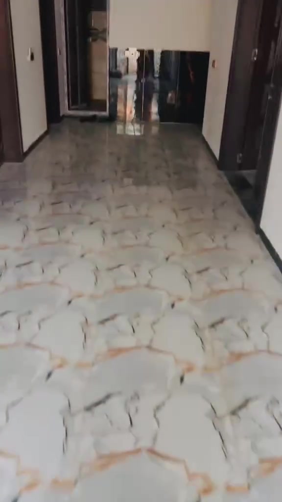 القريه الذهبيه • ٣٠٠م • ٣ غرف