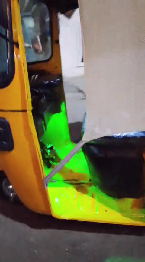 تكتك البيع 2017 تكتك نظيف وحلو نصبته حلووو تخم تأير جبلي جديد دوشمه جديد كهربائي جديد اليتات زنون مكينة مال 20 كفاله تكتك مرشوشه جماليه السعر 5600 وبيه مجال خابر ودالل *********** المكان البياع تقاطع درويش حي تراث

