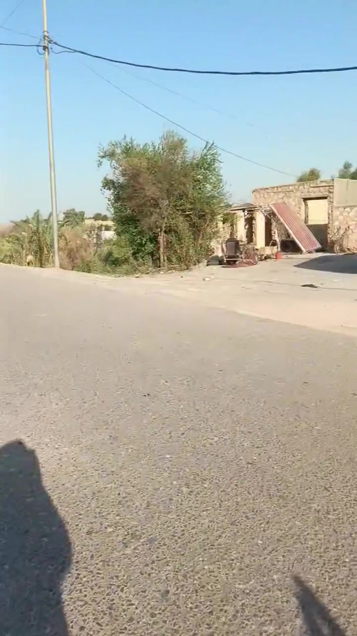 البيع مساحه 220 متر  نزال 22متر و عرض 10متر ***********
