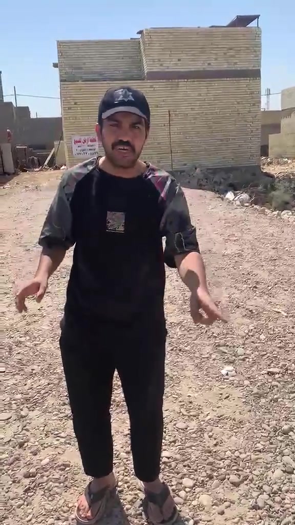 سلام عليكم اخوان قطعه ارض للبيع
مساحتها 160متر
الواجهه 8متر 
النزال 20متر
صنف الارض زراعي 
موقعها شارع القديم شارع السمجه ال 15الثاني قريب عل الشارع 
اللستفسار اكثر اتصل عل رقم التالي 
***********
حيدر الدبيسي 
كامله خدمات 
موقعها ممتاز جدا
