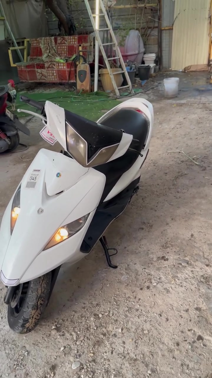 سلام عليكم 🛵
ثعلب 140 كابريتر جاهزه تفاصيل بفديو👇سعر(340)قفل بدون عمله نهائيا مكاني بغداد الحريه مو تخابر تكلي شبيها مابيها كلشي مذكور بلفديو وسعر قفلل ***********
