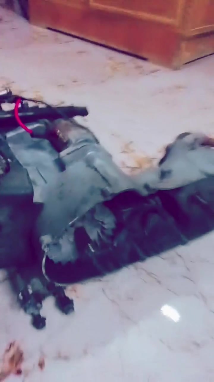 سلام عليكم
مكينه ماكس للبيع شغاله بس بيها غراض نقص 
سعرها ١٢٥ وبيها مجال 
مكاني الدوره شارع 60 
***********
