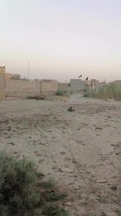 قطعة زراعي 110 متر قرب حسينية ال جخيور كاع حجي شريف للبيع السعر ٧ للاتصال ***********
