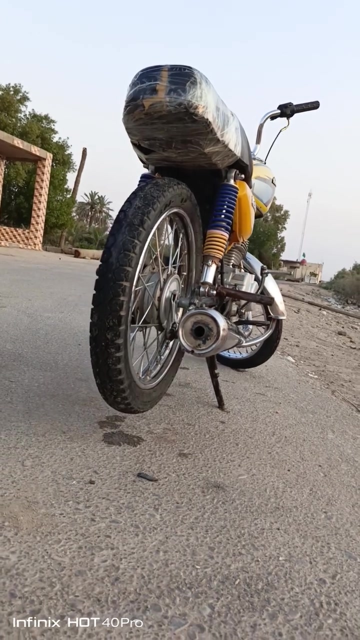 سلام عليكم دراجه للبيع
***********
