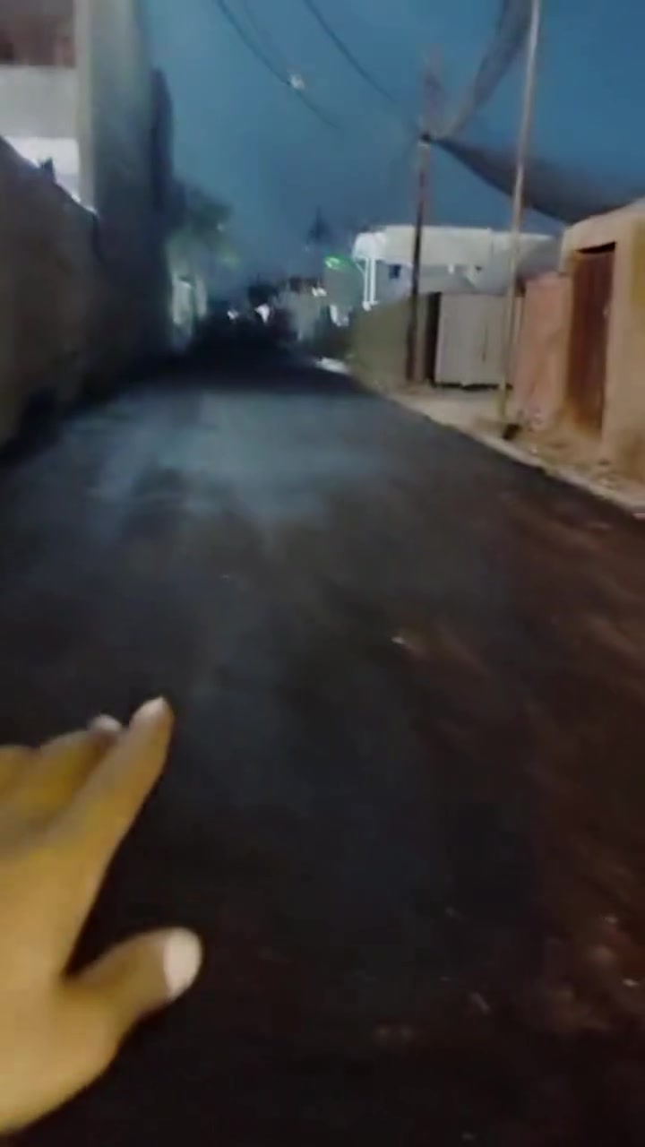 قطعه البيع مساحه 85متر الواجه7.70×11نزال شارع ابو علي مقابيل مصور مرتضه رماحي كامله الخدمات ماء جاري تبليط  الكاع بسمي سعر 24 مليون وبيه مجال تصل***********
