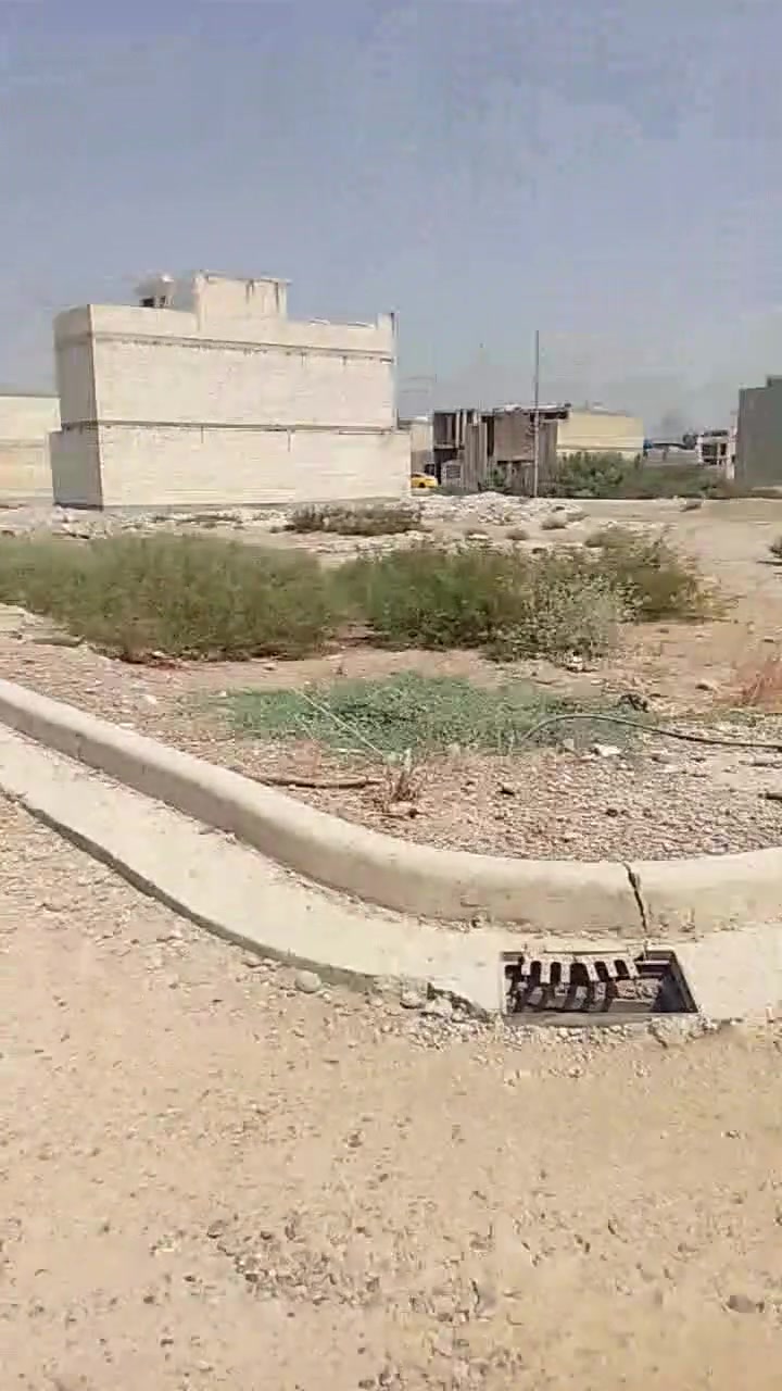سلام عليكم كاع للبيع طابو زراعي تحول بل محكمه مباشر بسعر 29وبيها مجال  نهايه تبليط شارع بيت بنيه ع يمين رقمي بي وتساب الاستفسار ***********
