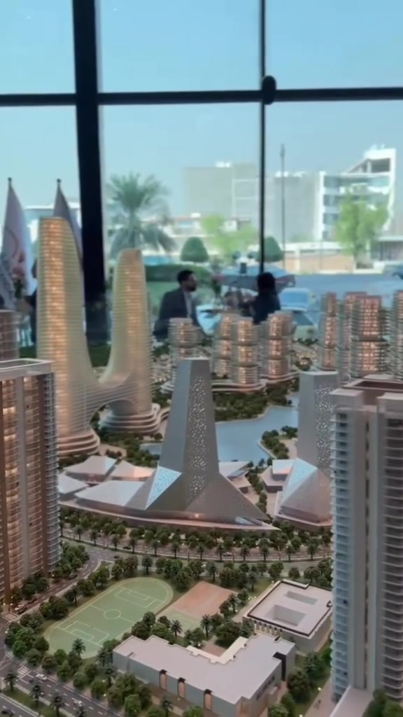 ✨ موعدك مع مستقبل مختلف يبدأ من 10/10…

🏙️ مدينة المستقبل | بغداد
في 10/10 تنطلق مجموعة من الفرص السكنية والاستثمارية بتصاميم وأنظمة جديدة 👇

💎 تملّك متر كل شهر
خطوة بسيطة اليوم… تقرّبك من امتلاك بيتك.

🔑 الإيجار التمليكي
اسكن اليوم… وامتلك غداً.

🏡 SOLE HUB VILLAS
فلل طابقية بمفهوم عصري، تجمع بين الخصوصية، الاستقلالية والتصميم الذكي.

🏠 بيوت 160م²
مساحة وراحة لعائلتك ضمن بيئة سكنية متكاملة.

🔥 أربع فرص… موعد واحد: 10/10
لا تنتظر حتى تسمع عنها بعد فوات الفرصة.
📲 تواصل معنا الآن وكن من أوائل المهتمين بالحجز.

📍 مدينة المستقبل – بغداد

المهندسة أبرار 
📞 ***********
💬 اتصال أو واتساب
