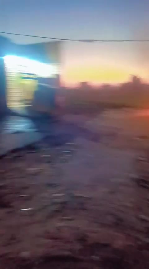 ***********
