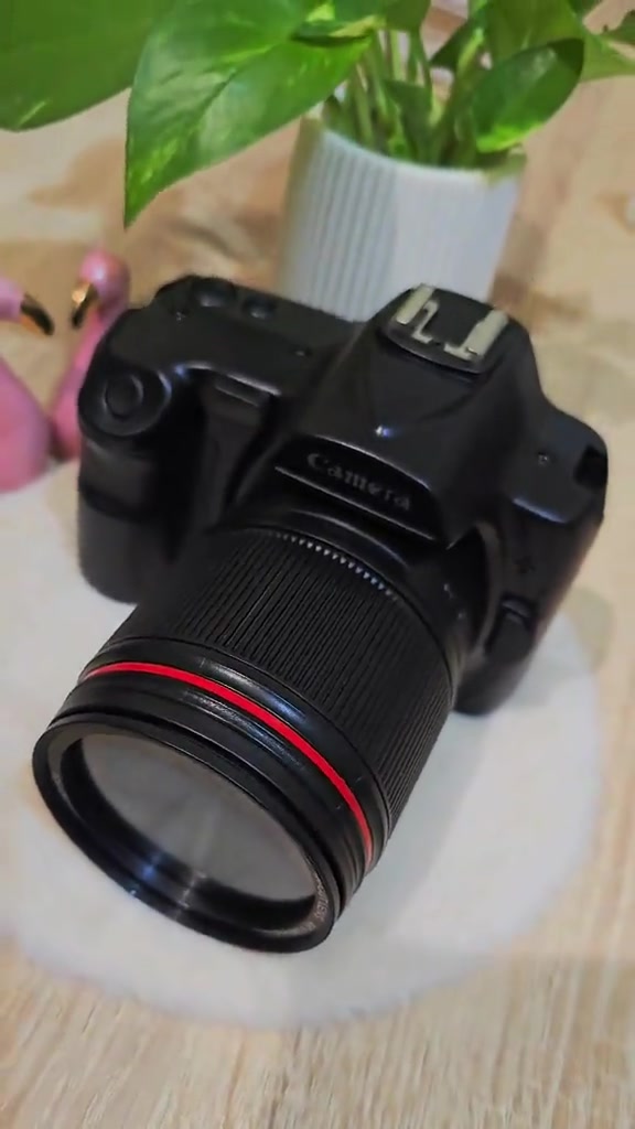 كاميرا 4k  zoom 16 64 ذاكرة  64 دقة حلوة  واي فاي يعني ماتحير بنقل الصور للموبايل والسعر 75 الف يوجد توصيل جميع محافظات العراق 📸🇮🇶#كاميرا #تصوير #تصويري #digitalcamera #explore 
