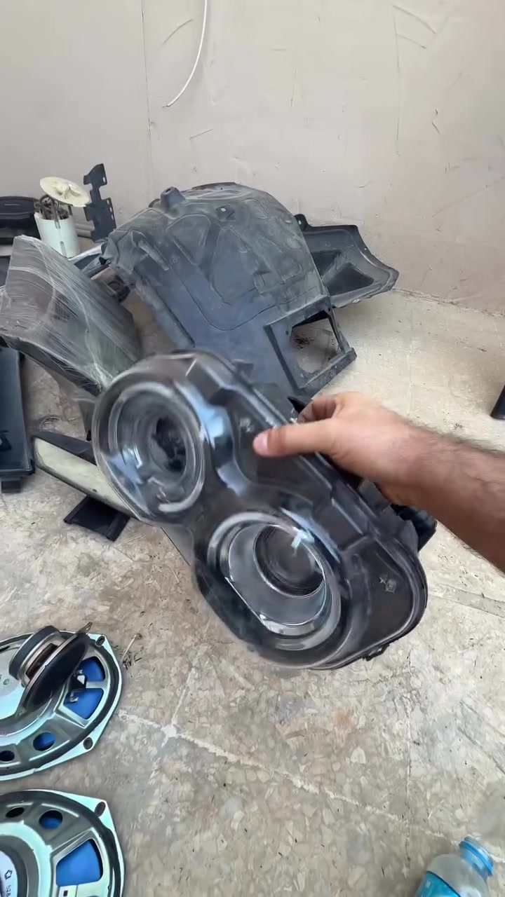 السلام عليكم شباب ارخص اسعار بكل العراق اغلب الغراض مال هلكات
اليدور يشتري واصلي ونظيف شوف الفيدوهات وبعيني

توصيل كل العراق

 من رخصة الادمن اخوي
***********
