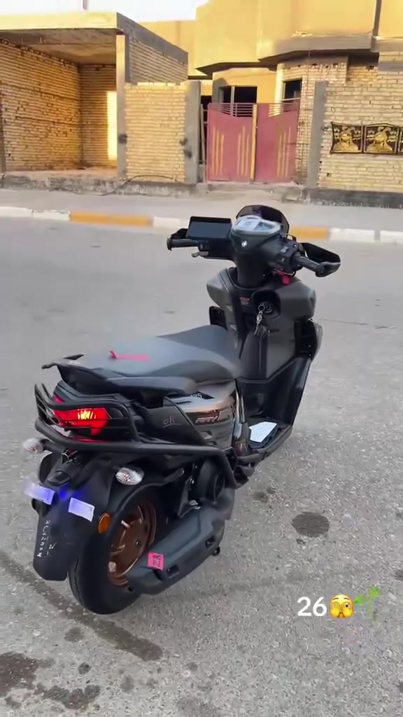السلام عليكم دراجه ZR 26 للبيع الدراجه كامله مكمله مواصفات شاشه معى كامرات ثنين  -تشغيل عن بعد  -جيبي اس  -جوملغ امامي اصلي. -جوملغ خلفي  -كاعيه - دواسه صفح  -درع اصلي اصلي  -هوائيات - السعر كامله((. 3. ))  -  واذا بس  -درع  -وكاعيه -ودواسه -وهوائيات السعر ((2800)) التواصل ع الرقم *********** 🚫ملاحظه شباب المايشتري لا يتعبني ويكلي شدعوه هاي مواصفاته كدامكم كله 🤍🤍

