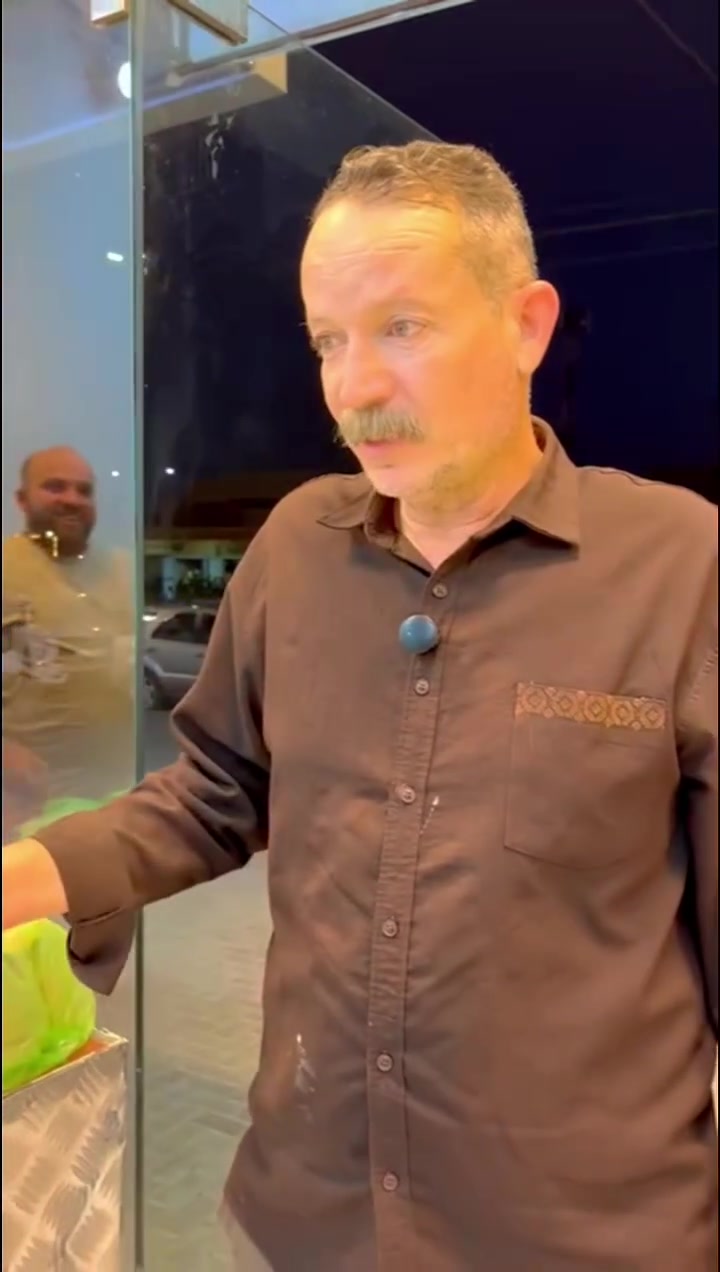🔥 مخبز الخبز المحمص.. طعم الطيبة يبدأ من أول لقمة! 🥖

خبز طازج، حار، ومقرمش… يُحضّر بعناية ليكون على سفرتكم بألذ طعم وأفضل جودة. 😋🔥

📍 العنوان: قضاء بلد – بالقرب من شاورما ع نار
📞 للطلب والاستفسار: ***********

مخبز الخبز المحمص… خبز حار، طعم يفتح النفس! ❤️🥖

