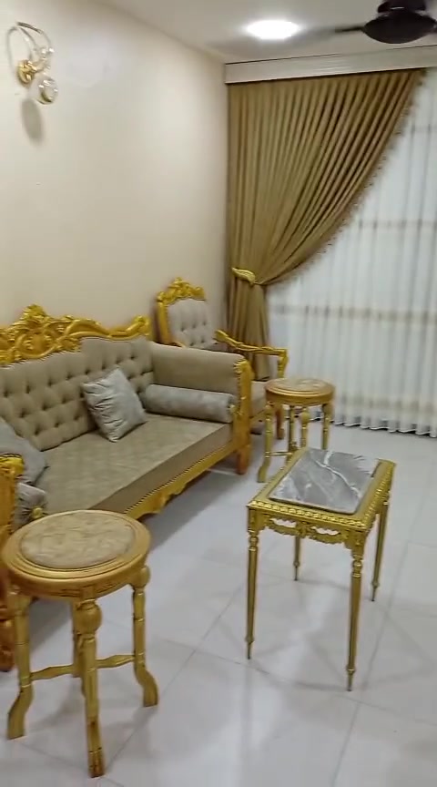 تخم كامل • كنب • الشعب
