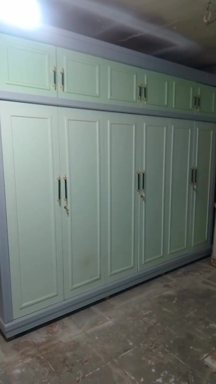 معرض سليم 
لبيع الكناتير وغرف النوم الكويتي الابطالي فقط عنوان داخل المنشور ***********
