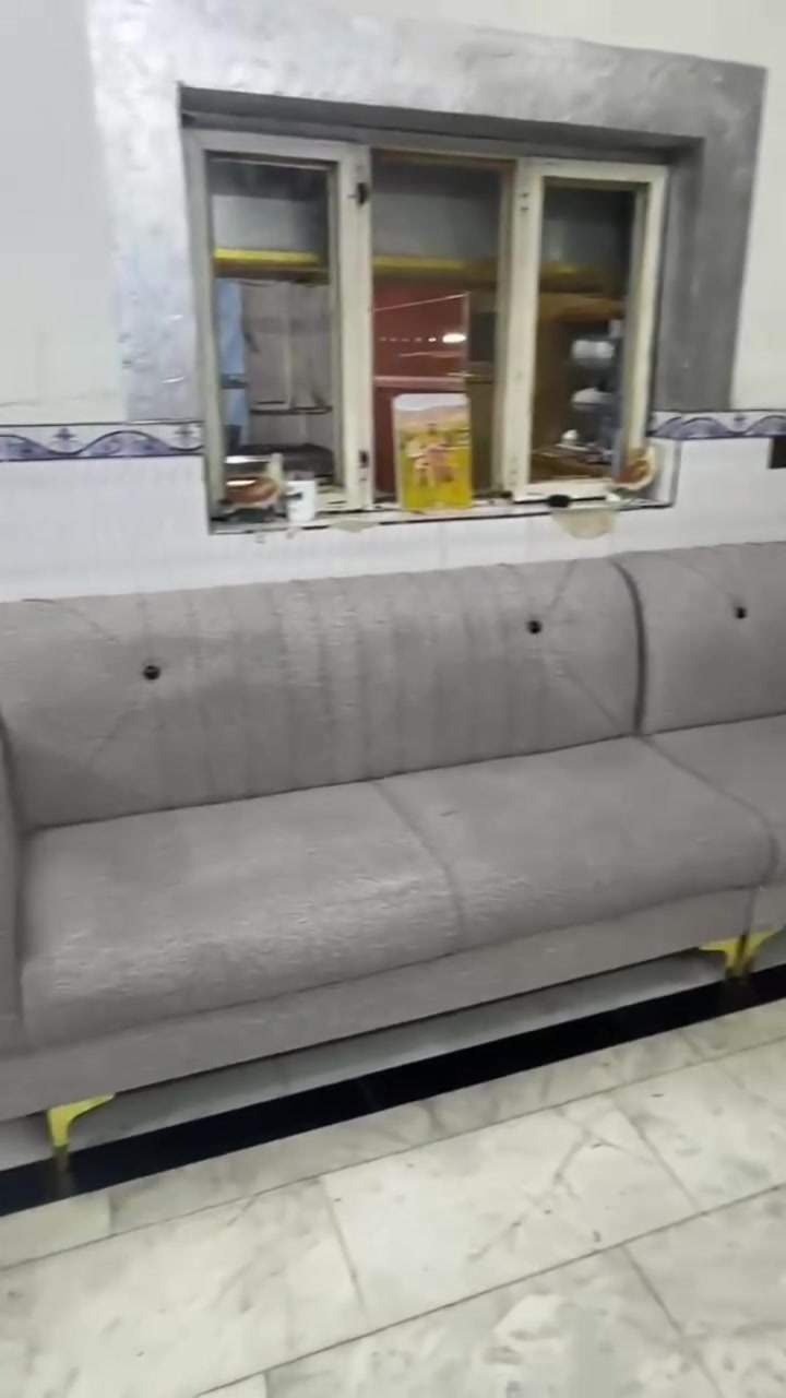 كنب • للبيع • صالون