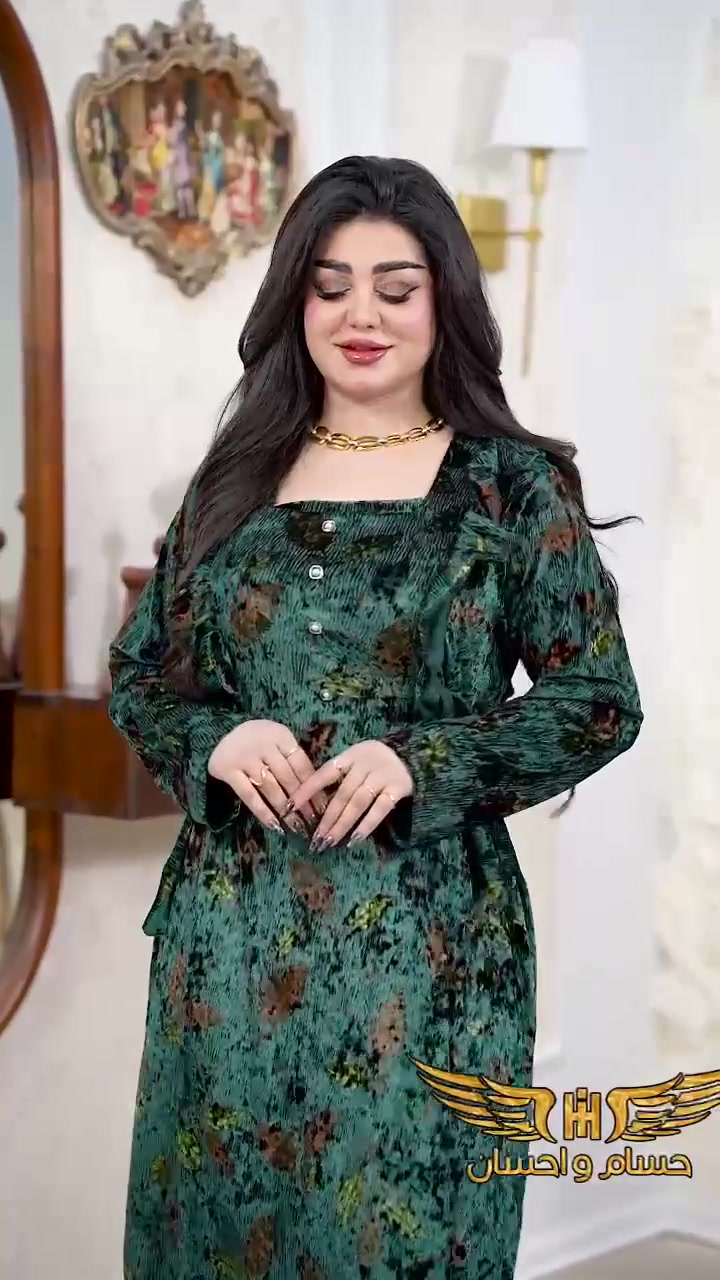 ملابس • واتس • انستجرام