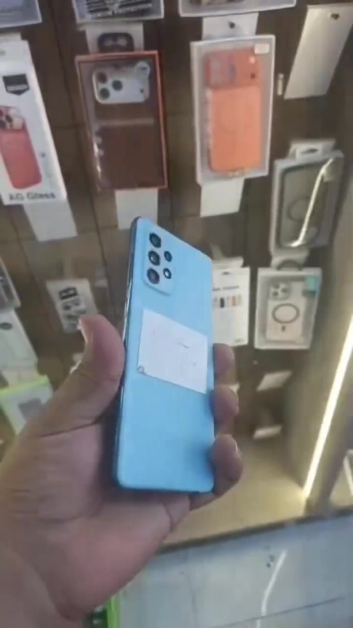 سامسونج  نضيف فول ما مفتوح سعره 130مكان ديالى شهرابان مدخل حي معلمين
***********
