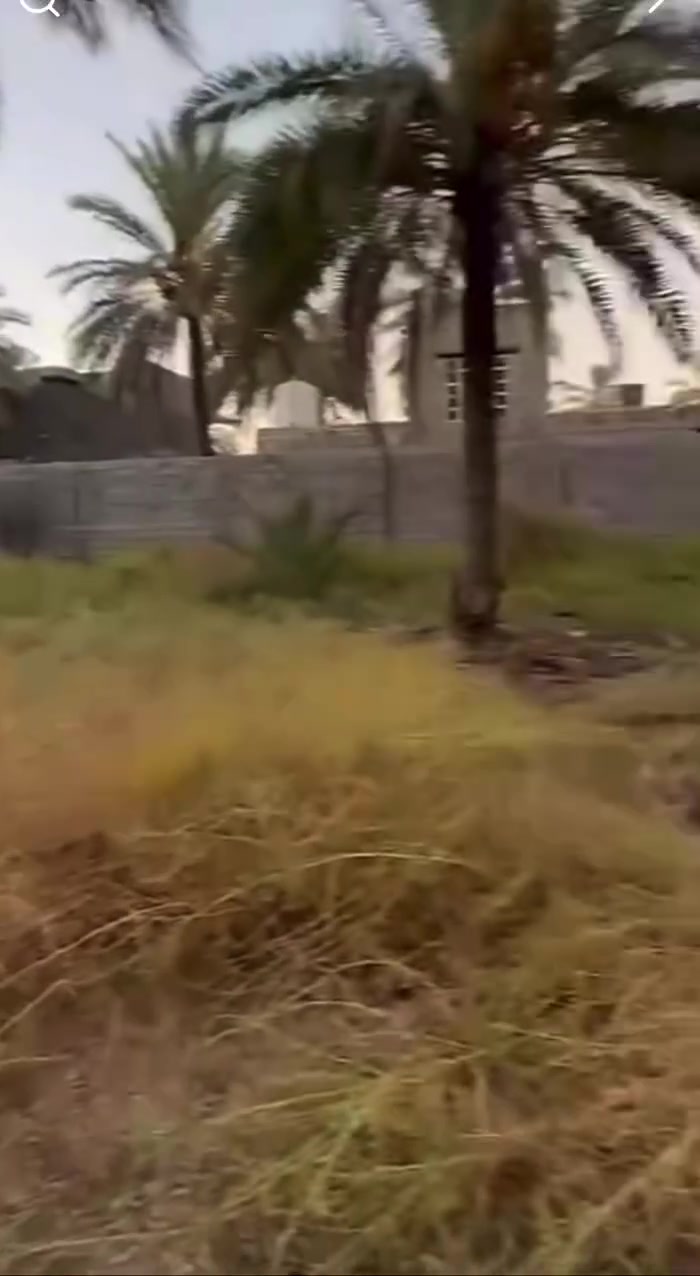 دوانم البيع  عنوان كربلاء
طريق بغداد شارع يا حسين
عامود 92 ع شارع العام ركن
بشارع الرايح إلى كربلاء
ينباع قسم منا وينباع كامل
التواصل الاستفسار  ع الأرقام 
***********
