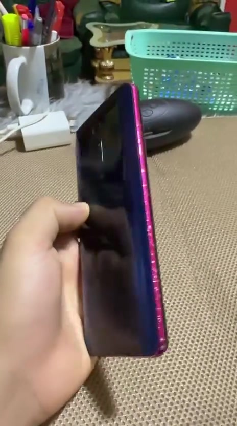 ريدمي k20 pro 
 جهاز قوي بل العاب
كامره منبثقه وكلش حلوه وضوح قوي
وياه كارتونه
الجهاز نضيف مابي اي عطل
معالج سناب دراغون  855 
السعر 200 بي مجال قليل حك جيه
مكاني البصره العشار  
***********
