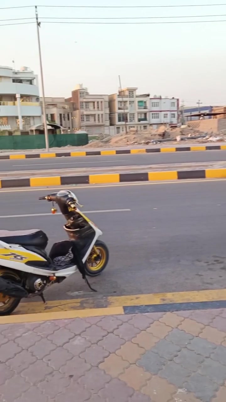 ماكس عدلة • ٥٥ • هندر