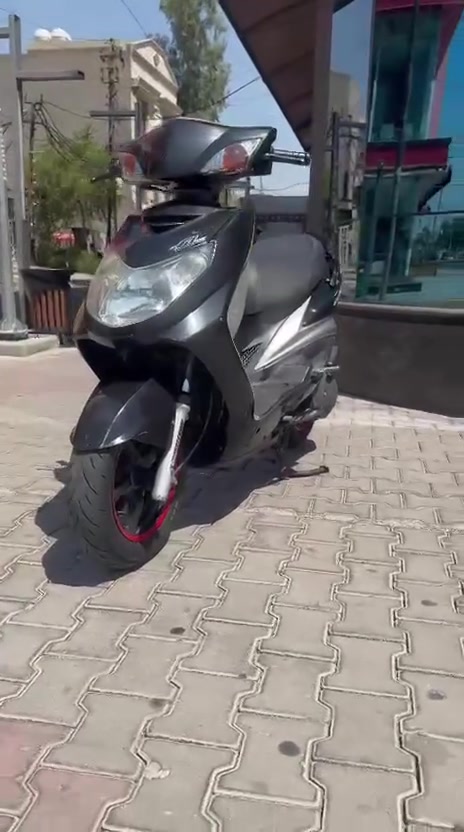 سلام عليكم 
سكنس فحل دراجه نازله رمبه قبل شهر ونص من
 امير القريشي
دراجه تخبل شوفت عينكم
دراجه بيها 
كور بصمه 
سلف ابو فلوس مشمشي
فراك انسي واي اسود
يدات بريك رياضي 
قبق بانزين ياماها
صدر رياضي ذهبي
فج برمبو رياضي اسود
صينيه وتطواله رياضي
كلج امامي رياضي
جويتر رياضي 28
نوزل 8 زروف
وزرع لدات مازده
قطره انسي واي
دراجه تخبل خير من الله ما ناقصه شي 
مكينه ما مفتوحه وكفرات اصلي
فقط مراوس شعندك نزل
تحياتي🤣❤️‍🩹
*********** واتساب اكثر شي متواجد
