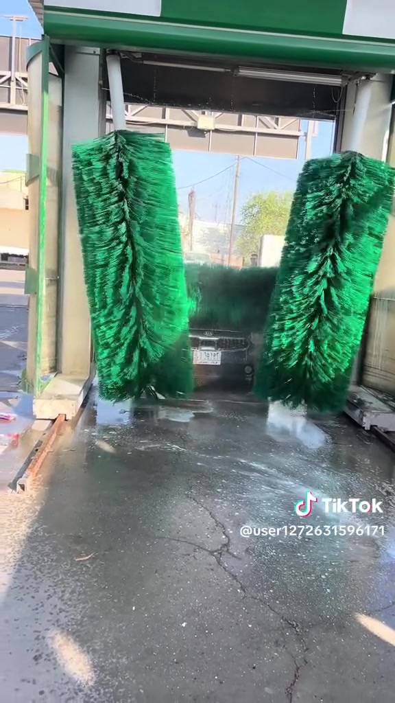 ✨ لسنا الوحيدين... لكننا المميّزون ✨

لأننا نؤمن أن رضا الزبون هو سر نجاحنا، وفرنالك خدمات متكاملة وجودة ما تلقاها بأي مكان.

🚗 غسل احترافي بمنظومة ماء RO
💦 لمعان... نظافة... واهتمام بكل تفصيل بسيارتك.

🫧 عروض الغسل

🔹 غسل خارجي بالفرشة مع تنشيف — 3,000 د.ع
🔹 غسل صالون (داخل + خارج بالجك) — 5,000 د.ع
🔹 غسل السيارات الكبيرة (داخل + خارج بالجك) — 10,000 د.ع

—

🛢️ زيوت أصلية بضمان حقيقي 100%

نوفر أفضل الزيوت العالمية Fully Synthetic بتقنية Dexos لتمنح محرك سيارتك:
✅ حماية فائقة.
✅ أداء أقوى.
✅ استهلاك وقود أقل.
✅ عمر أطول للمحرك.

وكلاء معتمدون لـ:
⭐ Amsoil • Eurol • Ameenol • Addinol • VP Racing • S-OIL • MAC ONE • XADO

—

🎁 تبدّل زيت... وتاخذ باقة خدمات مجانية!

✔️ فلتر زيت أصلي.
✔️ غسل السيارة من الداخل والخارج.
✔️ غسل المحرك.
✔️ تنظيف فلاتر التبريد.
✔️ تنظيف فلتر الهواء.
✔️ معطر + تنظيف الأرضيات.
✔️ تعبئة ماء المسّاحات.

🔥 تدفع حساب الزيت فقط... وكل الخدمات الباقية علينا!

🕗 الدوام: من 8 صباحًا إلى 11 ليلًا.

📍 الفرع الأول: جسر ديالى القديم – مقابل الساهرون.
📍 الفرع الثاني: بسماية – فرع مطعم الكلحة.

📞 ***********
📞 ***********
#بسمايه_مول❤️🗼 #بسمايه_بيج_بسمايه_مول_بسمايه_اكسبلور

محطه المنتظر

