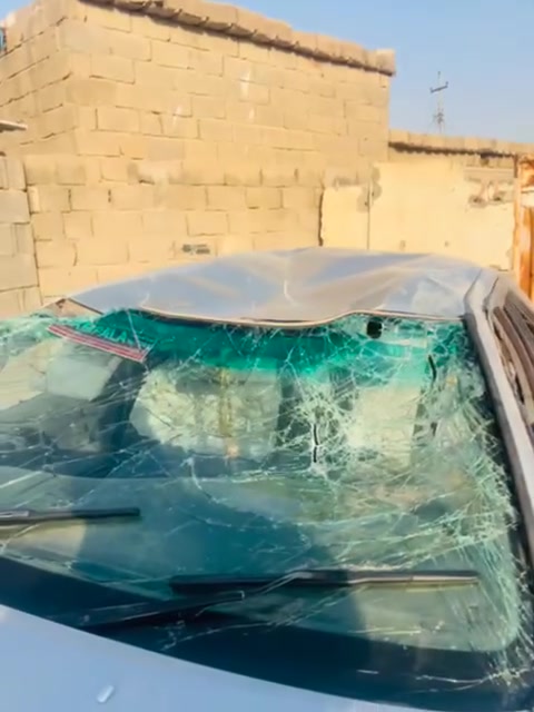 سلام عليكم. يسيارة مكلوب لبيع
سابقن مكفولة من الضربة
***********
