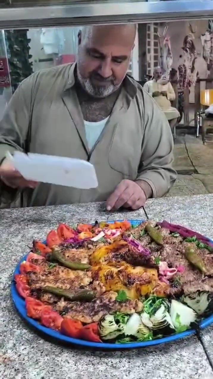 سلام عليكم مطعم وقصابة النقيب ديالى بعقوبه بهرز شارع ٧نيسان رقم توصيل 
*********** سعر هاي الصينيه 20 الف
