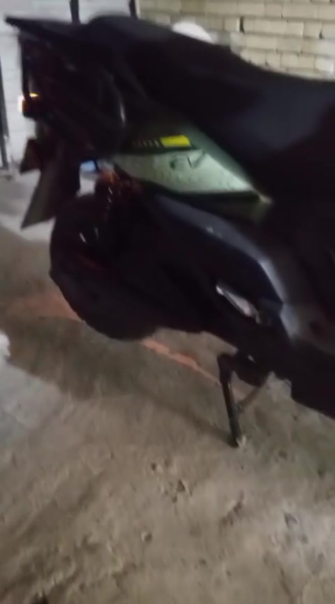 دراجه عله وضع الشركه ماطابه اي تصليح دراجه جديده خير من لله بس احتاجيت عمليه وريد ابعهه وزهره ماخضهه
مليونين وربع الوصل موجود صارلهه 4اشهر عدي اباجي ضخمه ورزنه والياخضهه كون يجنيهه حرامات ايبيعهه 
‏‪***********‬‏ اتصال 
***********وهاذ واتساب
رايدهه سعر مليون وربع بيهه مجال
