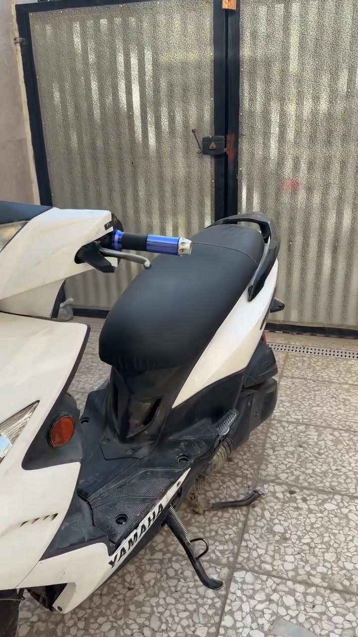بسم الله الرحمن الرحيم
اخوان دراجه gtr نازله من الرمبه صارلها سبوعين اي غلط ما بيها ماكو داعي احجي تفاصيلها لان ما بيها غلط بس للتاكيد كهربائيات مكينه صالنصه كلجات كلشي بيها شغال. مثل الساعه الياخذها ما يندم ولو ما مجبور ابيعها جان ما بعتها العنوان بغداد العامريه ضهر شارع العمل الشعبي حي المحامين *********** و واتساب موجود سعرها مليون و100 وبيها مجال جداً جداً بسيط حق الجيه لان ما بيها اي خلل جيب الفيتر و تعال
