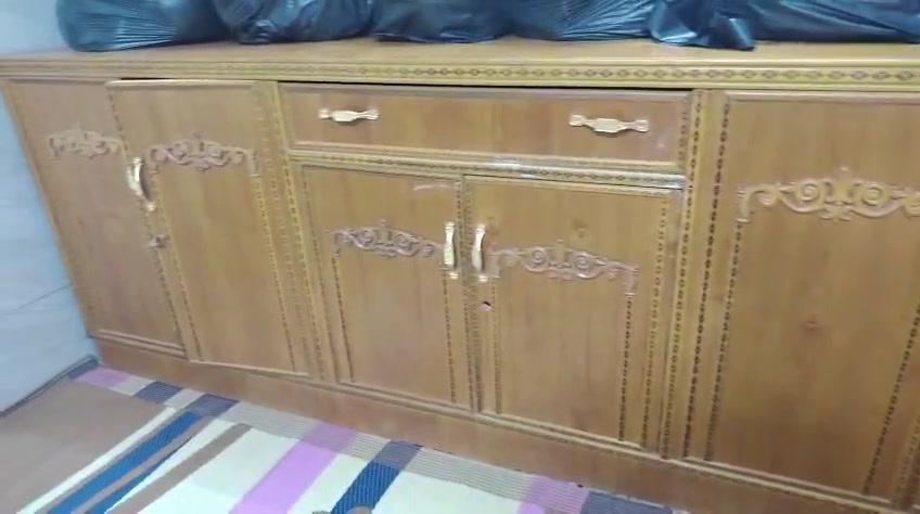 كنتوار جديد بابين بوفيه جديده نضيفات سعر 250 ثنينهن.          بايسكل جديد سعر 20. المين ***********
