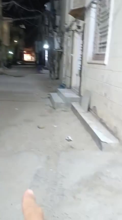 ياالله اللهم صلي على محمد وال محمد 
شقه للايجار العنوان شارع الجاير بلقرب من حلويات ساره خاتون تقريبا مقابل مدينه الالعاب سندباد المساحه 120م غرفتين +صاله +حمام +مطبخ والصطح +كيزر +تانكي 4000لتر الاستفسار اتصال ع الرقم 
***********
ابو حيدر
