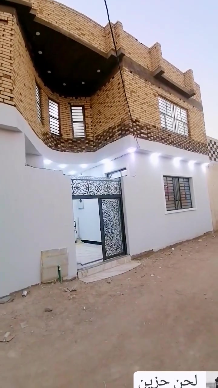 يا الله بيت للبيع مساحته ١٢٠ متر يم مرطبات بالسديناويه زراعي بناه حديث ***********
