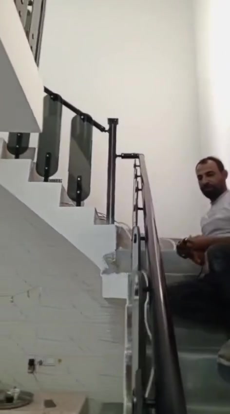 اسطه حيدر للمحجرات 
والبلاستيك
***********
