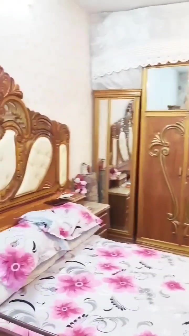 غرفه صاج عراقي الوجه والضهر صاج درجه اولى ونضيفه كلش مكانهه بغداد السعر مليون و750 وبيهه مجال 
للاستفسار ***********
