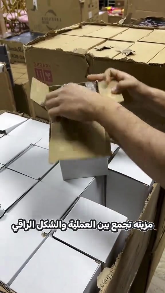 مزيته زيت، مزيته بايركس، مزيته زجاج، قنينة زيت، حافظ زيت، أدوات مطبخ، مستلزمات البيت 🫒✨ مزيته زيت مطبخ بايركس – أناقة وعملية بكل مطبخ خلي زيت الطبخ مرتب وسهل الاستخدام 😍 ✅ زجاج بايركس عالي الجودة ✅ نقشات ورد جميلة ومميزة 🌸 ✅ شكل أنيق يضيف لمسة حلوة للمطبخ ✅ مناسبة لحفظ زيت الطبخ وسهلة الاستخدام ✅ تصميم عملي للصب والتحكم بكمية الزيت ✅ سهلة التنظيف ✨ مزيته تجمع بين العملية والشكل الراقي 🌸🫒 📞 للطلب والاستفسار: *********** 🚚 التوصيل متوفر لجميع محافظات العراق #مزيته_زيت #بايركس #زجاج #ادوات_مطبخ #مستلزمات_البيت تنظيم_المطبخ توصيل_العراق العراق
