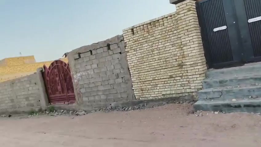 سلام عليكم هيكل للبيع زراعي 250م  حي التجار قرب شارع برشلونه لستفسار***********
