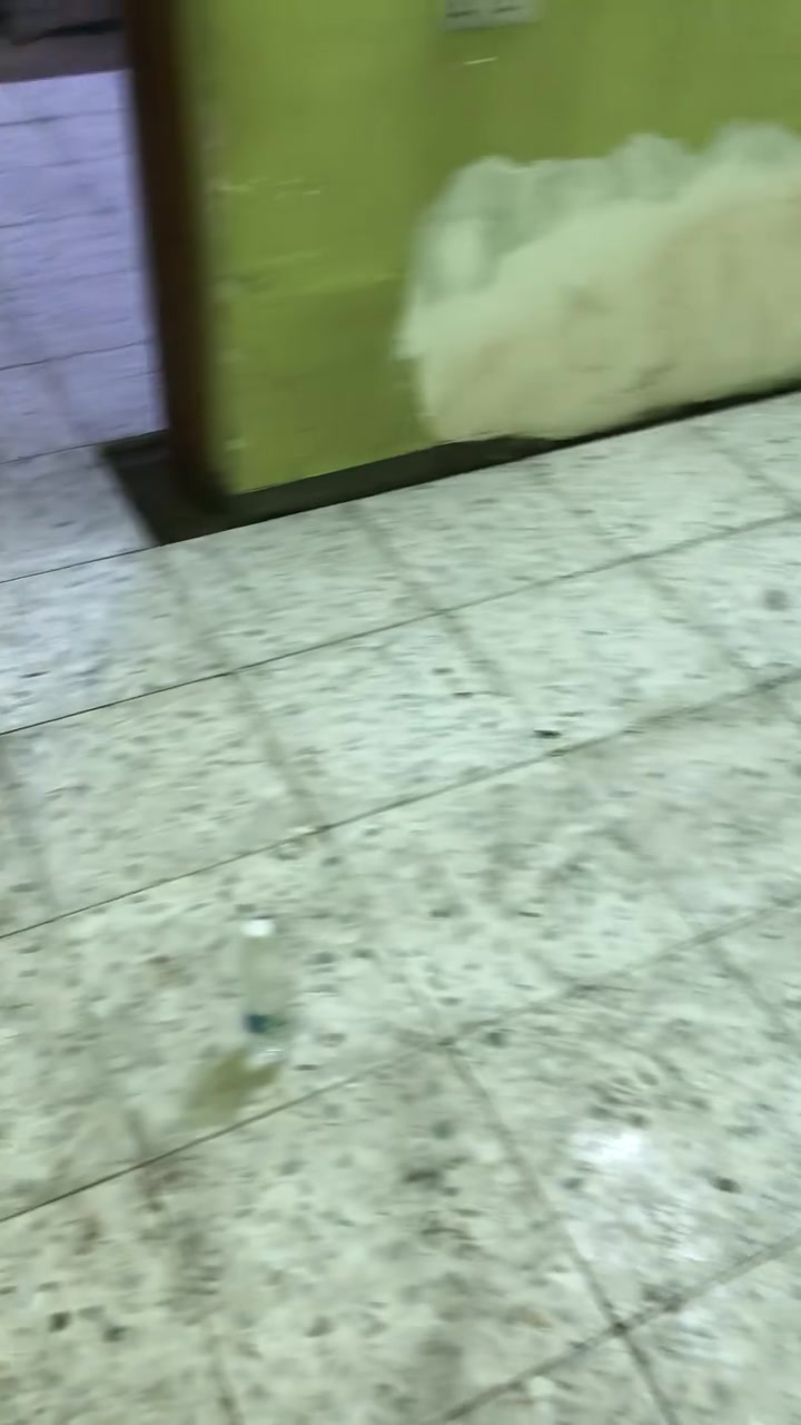 خلفه سيراميك • متفرغ • نموذج عمل