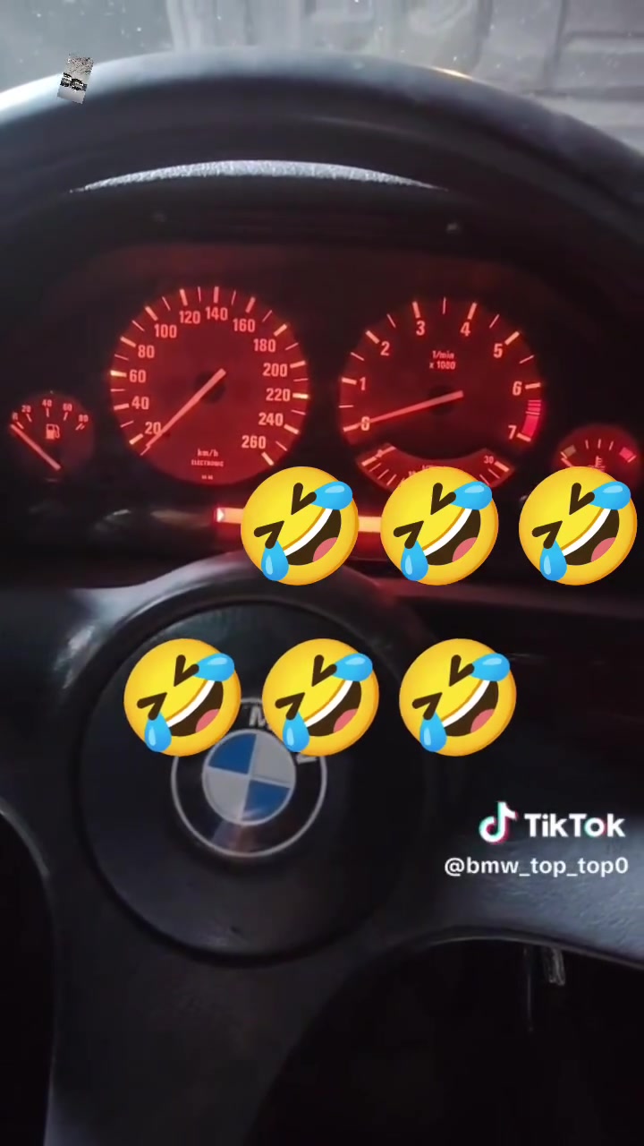 الوكلاء بشرفكم لاتضوجون صارلكم 35 سنة نايمين براسنة 🤣 بس هلمرة خلونة نشتغل صح بشرفكم 
باختصار ايرفلو المفتوح الي مايعطل بعد الاختبارات من ملوك ال BMW الاخ علي الفيتر . ورب ال BMW محمد صاحب  . صار ب 100 الف بس وضمان  بعد ماجان ب 300 وبدون ضمان ويعطل،. 
الطلب يم الوكيل المعتمد بي ام قمة تكريت  . 
ابو عبد الله قمة تكريت 
0789060301
الجهاز من صناعة الاخ ابو آدم دبليو 
ملاحظه // كلش مهمة 
ولله صدك كلش مهمة واحفظوهه
ترقبو الايرفلو الجوكر الي يشتغل على اي سيارة تشتغل على الايرفلو . 
يعني كل ال BMW شلع قلع بعد ماكو مسكر عدله مفتوح . شلع قله . 
#ابتكارات_صنع_في_العراق_العظيم
