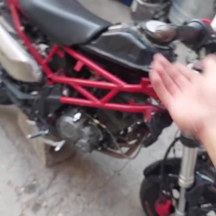 بيع او مراوس بنلي مكينة مكفولة بغداد الشعب الهاتف ***********
